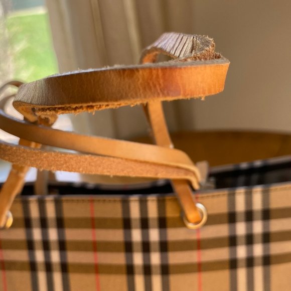 Vintage Burberry Plaid Tote - Picture 6 of 10